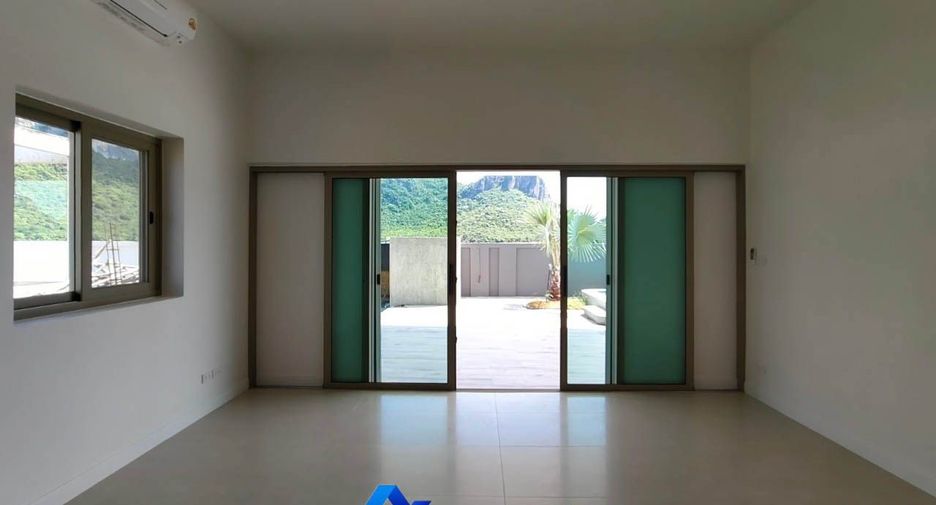 For sale 3 bedrooms villa in Sam Roi Yot, Prachuap Khiri Khan