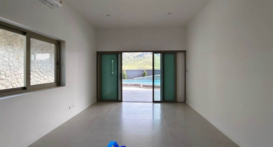 For sale 3 bedrooms villa in Sam Roi Yot, Prachuap Khiri Khan