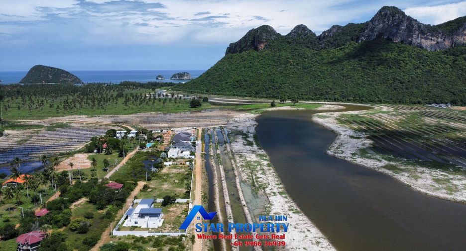 For sale 3 bedrooms villa in Sam Roi Yot, Prachuap Khiri Khan