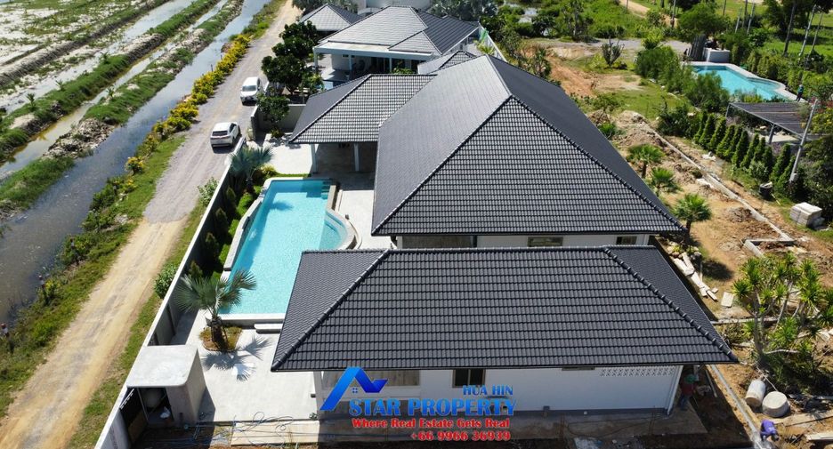 For sale 3 bedrooms villa in Sam Roi Yot, Prachuap Khiri Khan