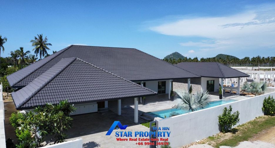 For sale 3 bedrooms villa in Sam Roi Yot, Prachuap Khiri Khan