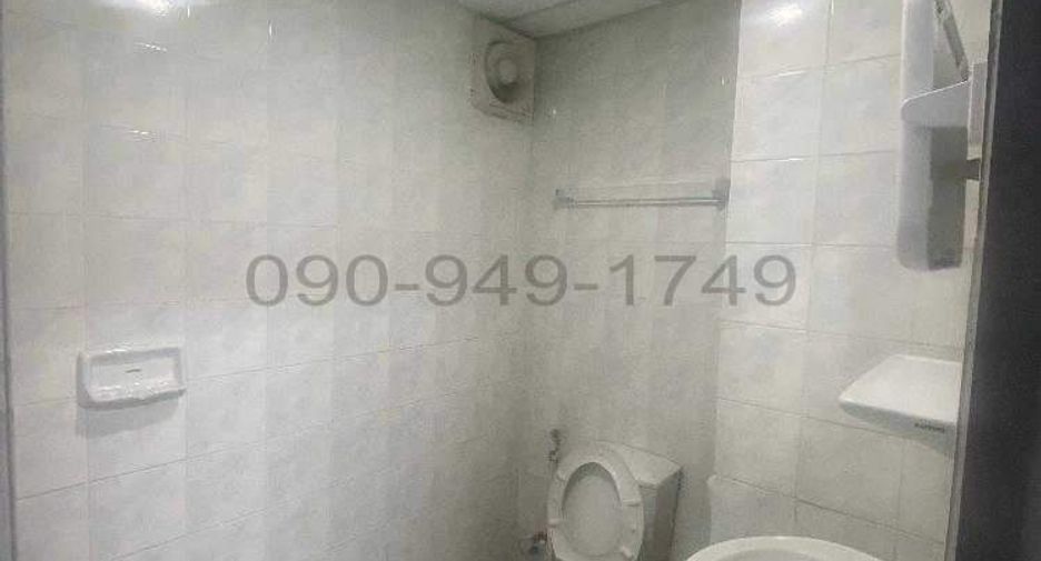 For rent 1 bed office in Khlong Toei, Bangkok