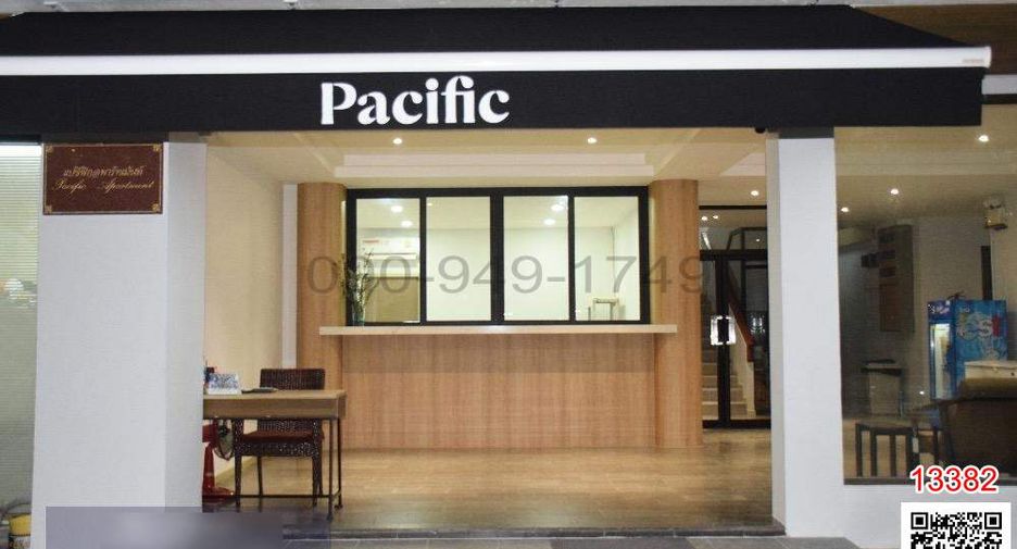 For rent 1 bed office in Khlong Toei, Bangkok