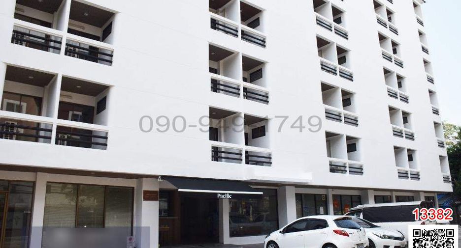 For rent 1 bed office in Khlong Toei, Bangkok