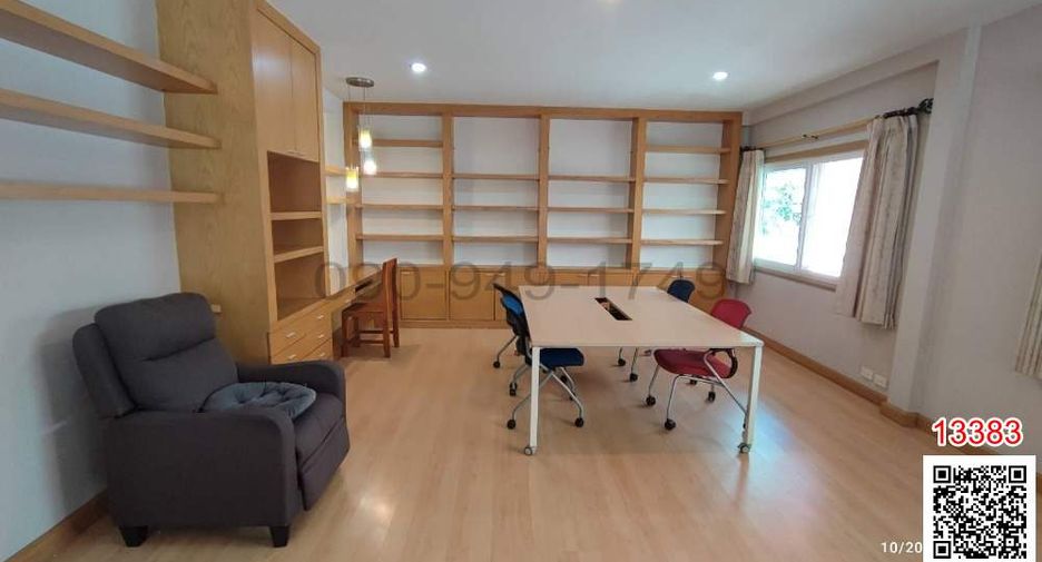 For rent 4 bedrooms house in Saphan Sung, Bangkok