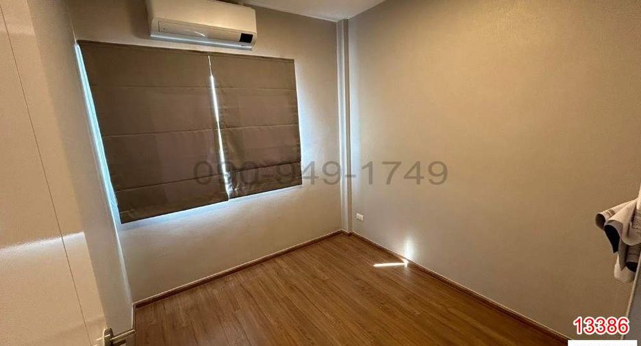 Haus zur Miete mit 3 Zimmer in Prawet, Bangkok