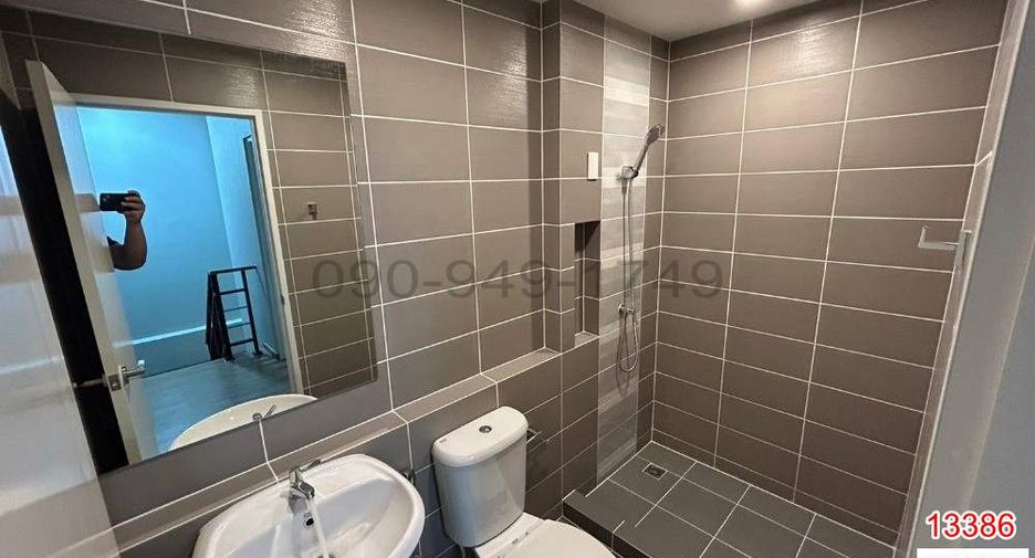 Haus zur Miete mit 3 Zimmer in Prawet, Bangkok
