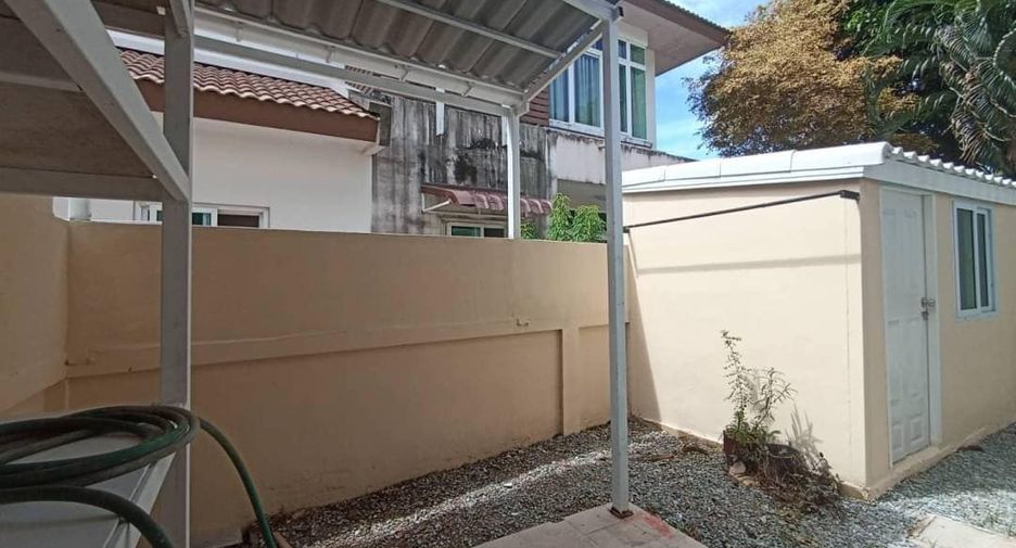 For rent and for sale 3 bedrooms house in Si Racha, Chonburi