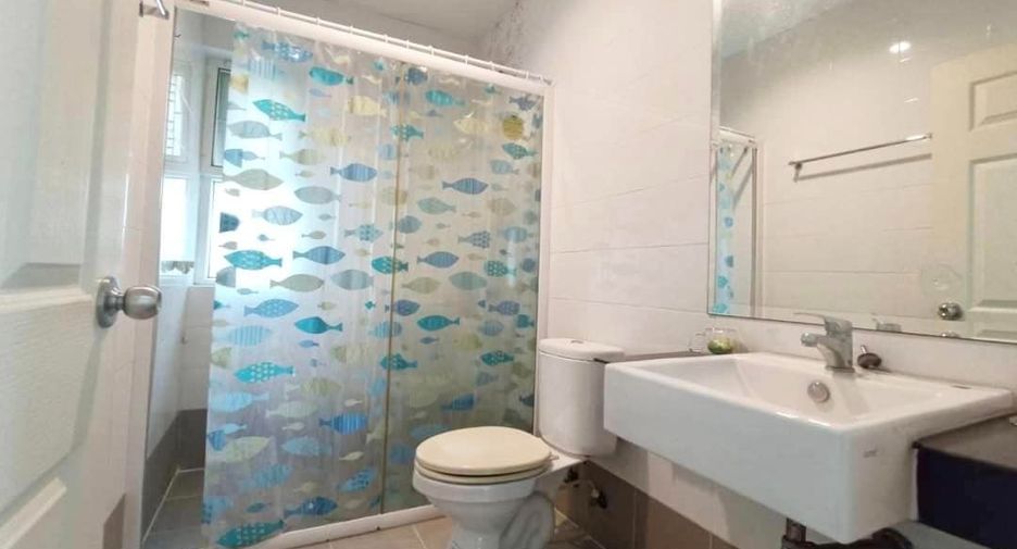 For rent and for sale 3 bedrooms house in Si Racha, Chonburi