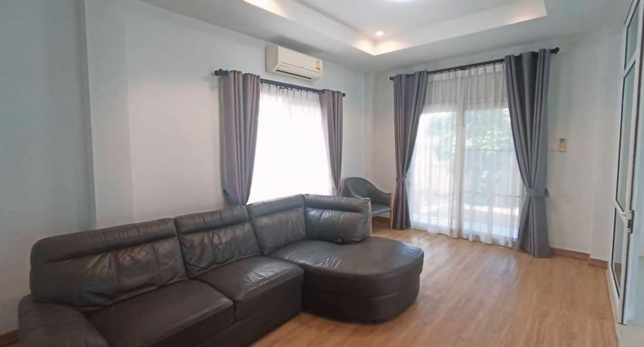 For rent and for sale 3 bedrooms house in Si Racha, Chonburi