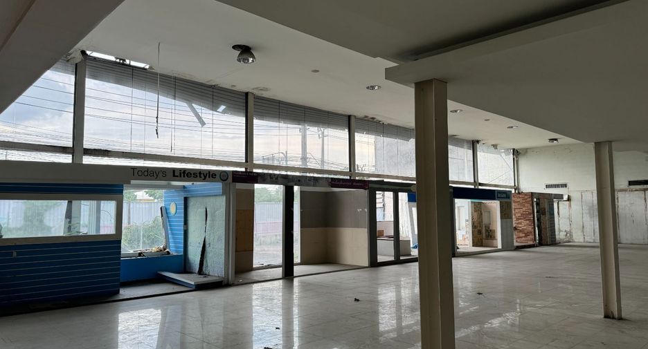 For rent warehouse in Suan Luang, Bangkok