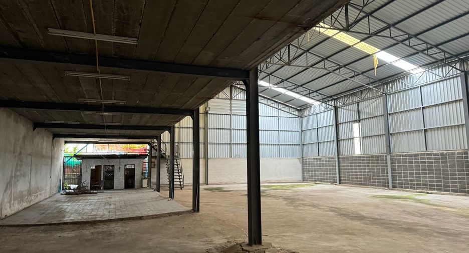 For rent warehouse in Suan Luang, Bangkok