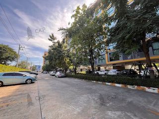 For sale 1 bed condo in Lam Luk Ka, Pathum Thani