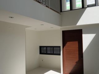 For rent 3 bed office in Huai Khwang, Bangkok