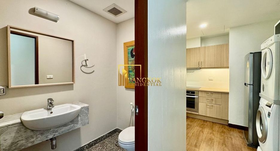 For rent 2 bedrooms condo in Khlong Toei, Bangkok