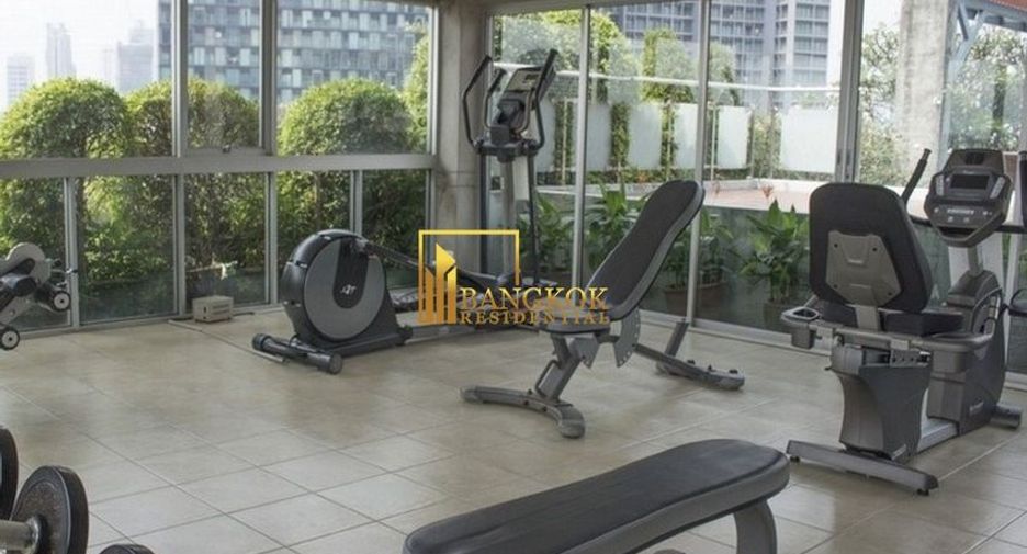 For rent 2 bedrooms condo in Khlong Toei, Bangkok