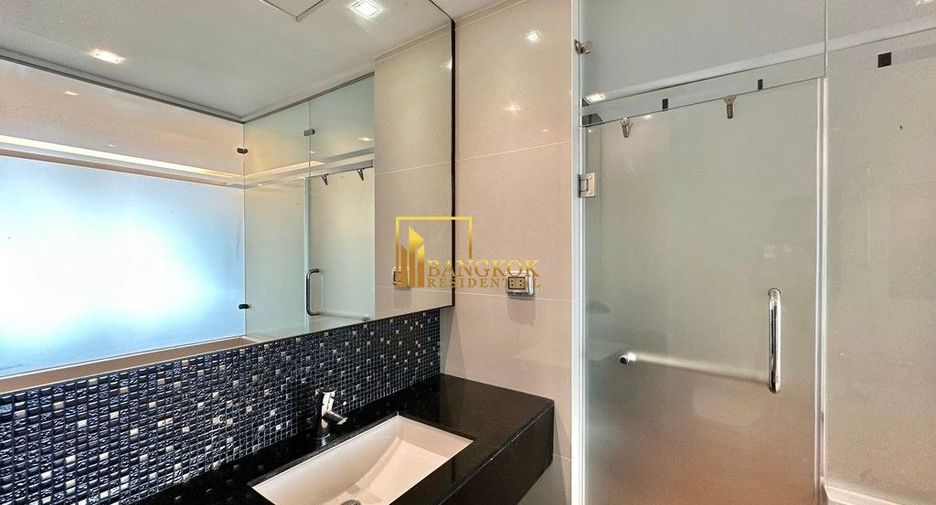 Condo en alquiler de 3 habitaciones en Sathon, Bangkok