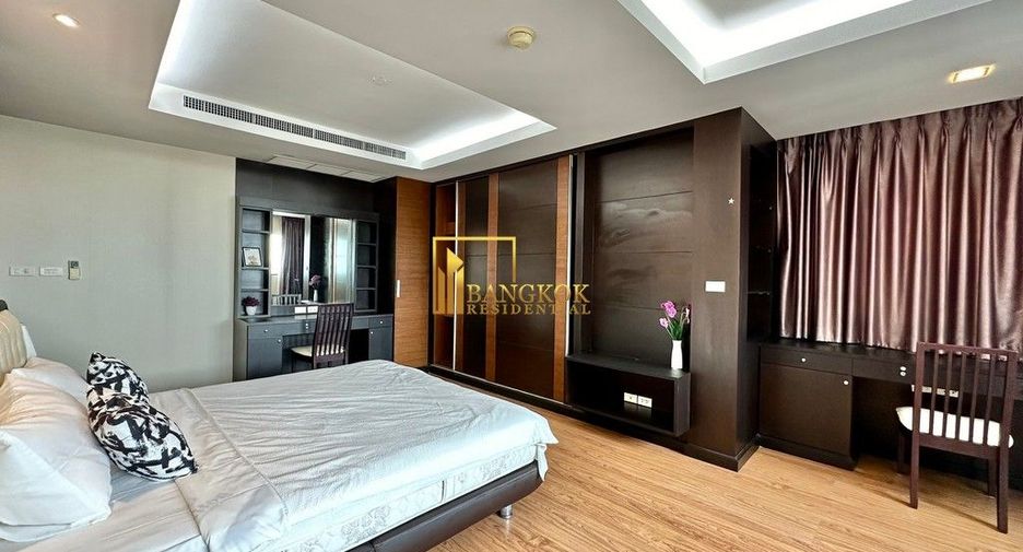 Condo en alquiler de 3 habitaciones en Sathon, Bangkok