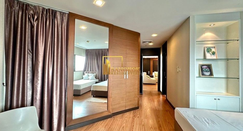Condo en alquiler de 3 habitaciones en Sathon, Bangkok