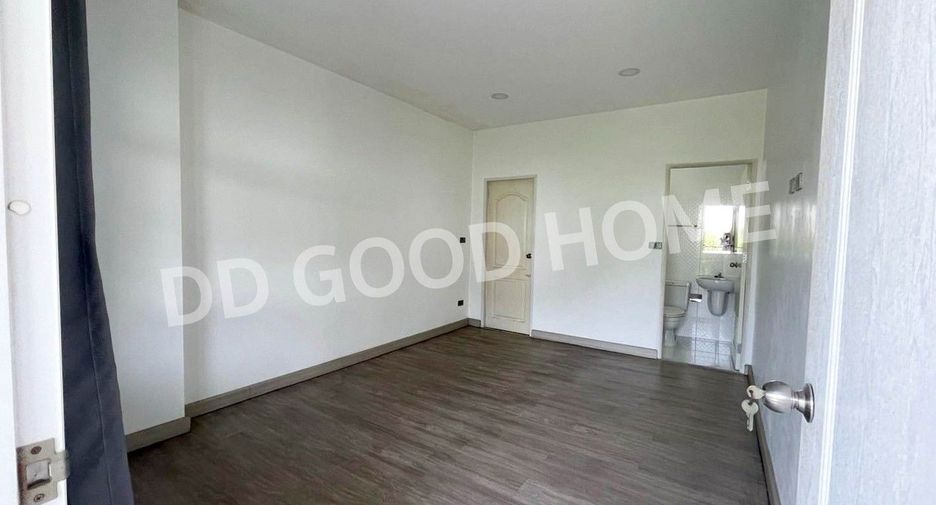 For sale 12 bedrooms apartment in Taling Chan, Bangkok