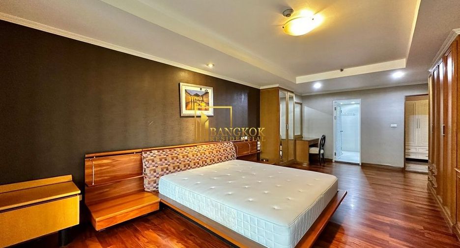 À louer 3 chambres condo à Sathon, Bangkok