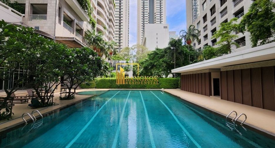À louer 3 chambres condo à Sathon, Bangkok