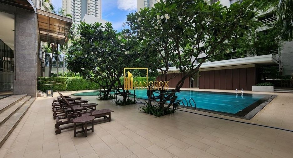 À louer 3 chambres condo à Sathon, Bangkok