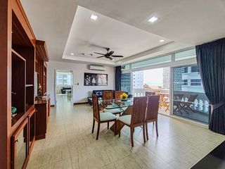 For sale 2 bed condo in Pratumnak, Pattaya