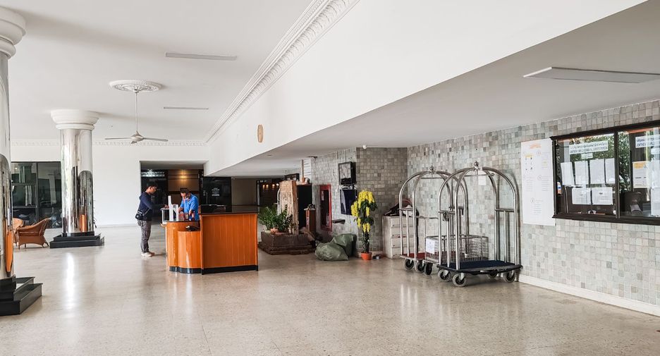 For sale 2 Beds condo in Bang Lamung, Chonburi