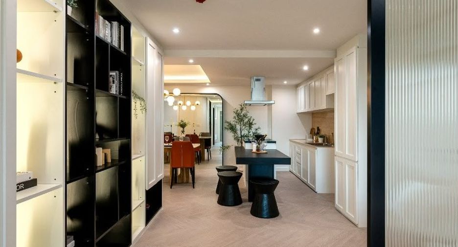 Wohnung zum Kauf mit 3 Zimmer in Watthana, Bangkok