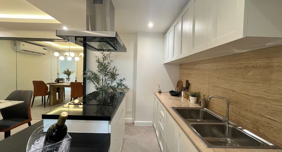 Wohnung zum Kauf mit 3 Zimmer in Watthana, Bangkok