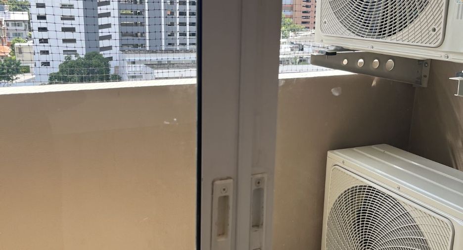 Wohnung zum Kauf mit 3 Zimmer in Watthana, Bangkok