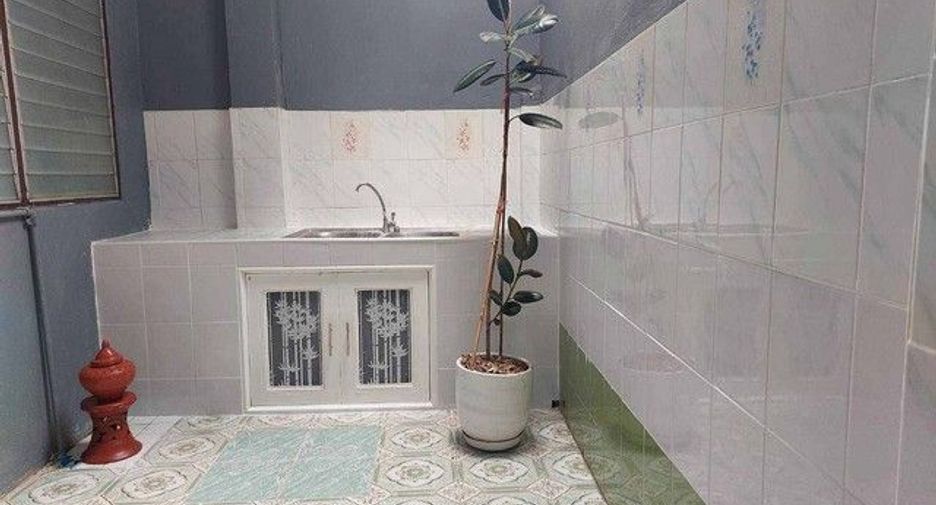 For sale 4 bedrooms townhouse in Mae Rim, Chiang Mai