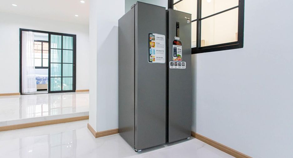 For rent 5 bedrooms house in Wang Thonglang, Bangkok