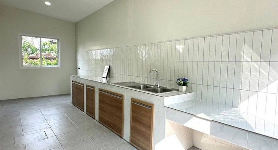 For sale 3 bedrooms house in Mae On, Chiang Mai