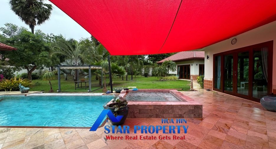 For sale 5 bedrooms villa in Sam Roi Yot, Prachuap Khiri Khan