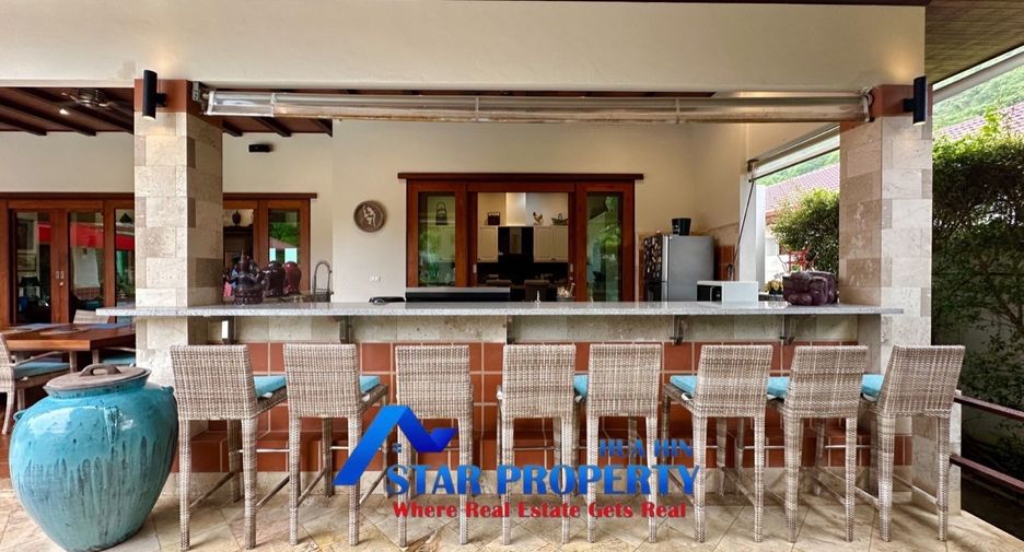 For sale 5 bedrooms villa in Sam Roi Yot, Prachuap Khiri Khan