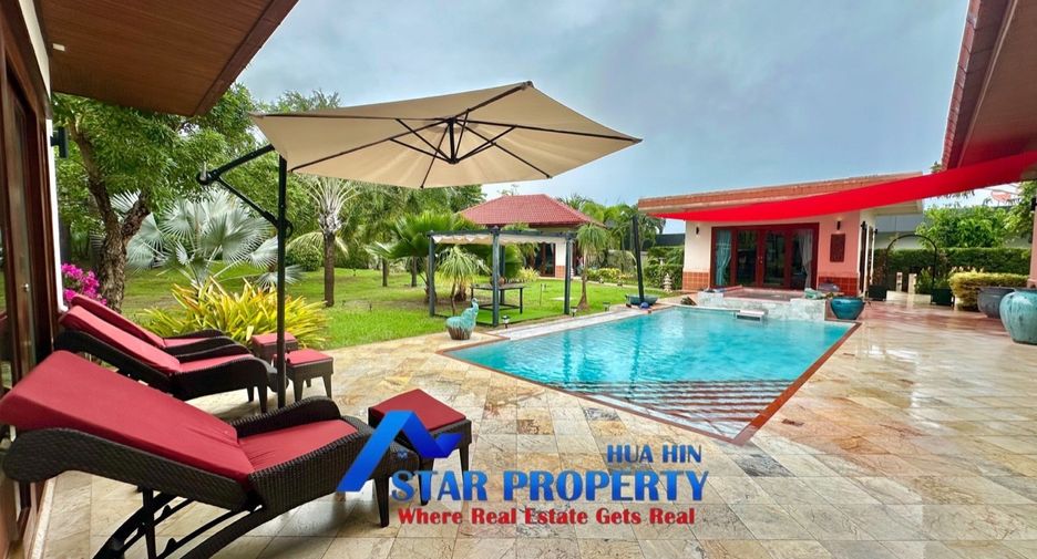 For sale 5 bedrooms villa in Sam Roi Yot, Prachuap Khiri Khan