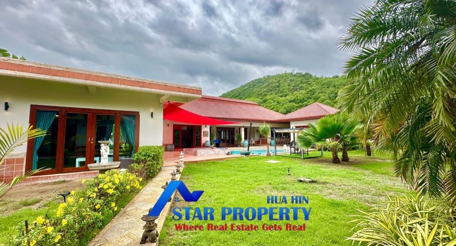 For sale 5 bedrooms villa in Sam Roi Yot, Prachuap Khiri Khan