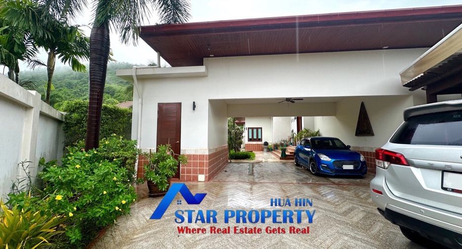 For sale 5 bedrooms villa in Sam Roi Yot, Prachuap Khiri Khan