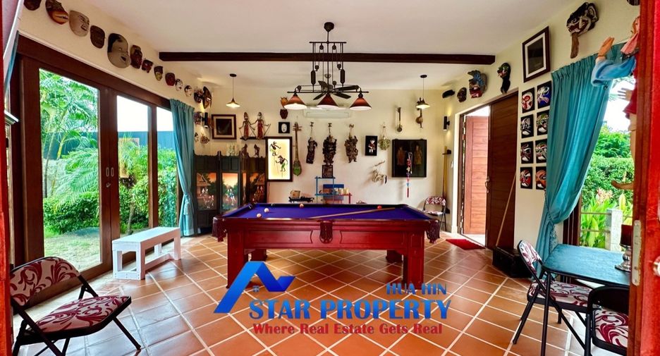 For sale 5 bedrooms villa in Sam Roi Yot, Prachuap Khiri Khan