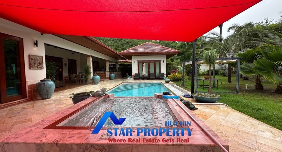For sale 5 bedrooms villa in Sam Roi Yot, Prachuap Khiri Khan