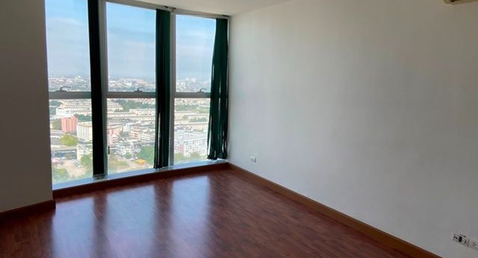 For sale 1 bed condo in Bang Kapi, Bangkok