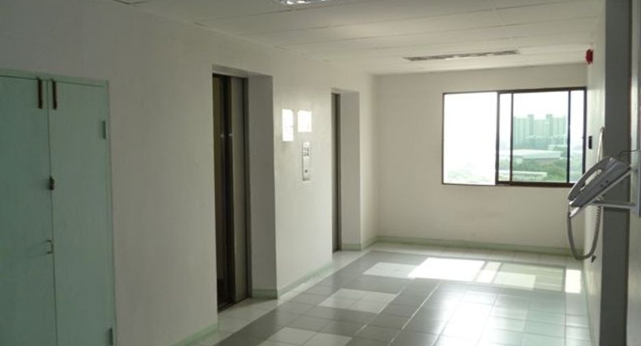 For sale 2 bedrooms condo in Bang Phli, Samut Prakan