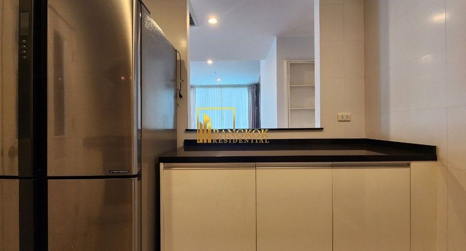 For rent 3 ベッドルーム condo in Khlong Toei, Bangkok