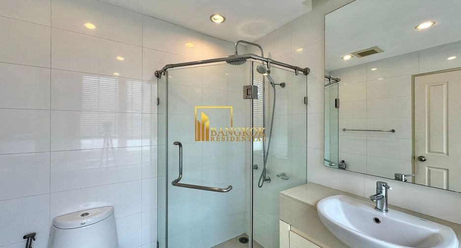 For rent 2 ベッドルーム condo in Khlong Toei, Bangkok