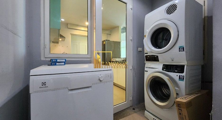 For rent 3 ベッドルーム condo in Khlong Toei, Bangkok
