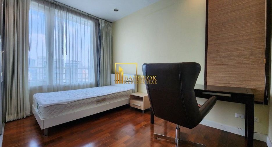 For rent 3 ベッドルーム condo in Khlong Toei, Bangkok