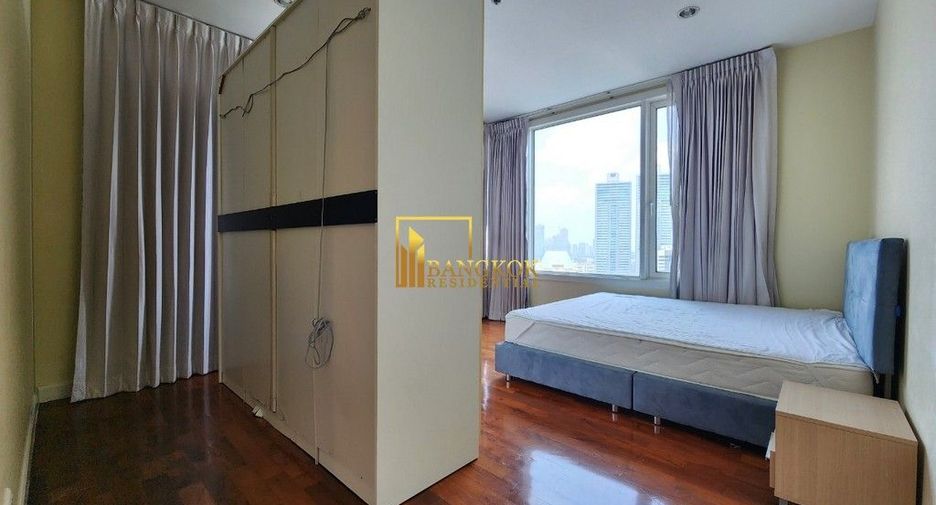 For rent 3 ベッドルーム condo in Khlong Toei, Bangkok