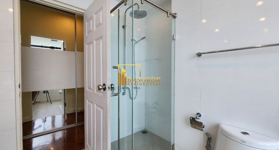 For rent 3 ベッドルーム condo in Khlong Toei, Bangkok